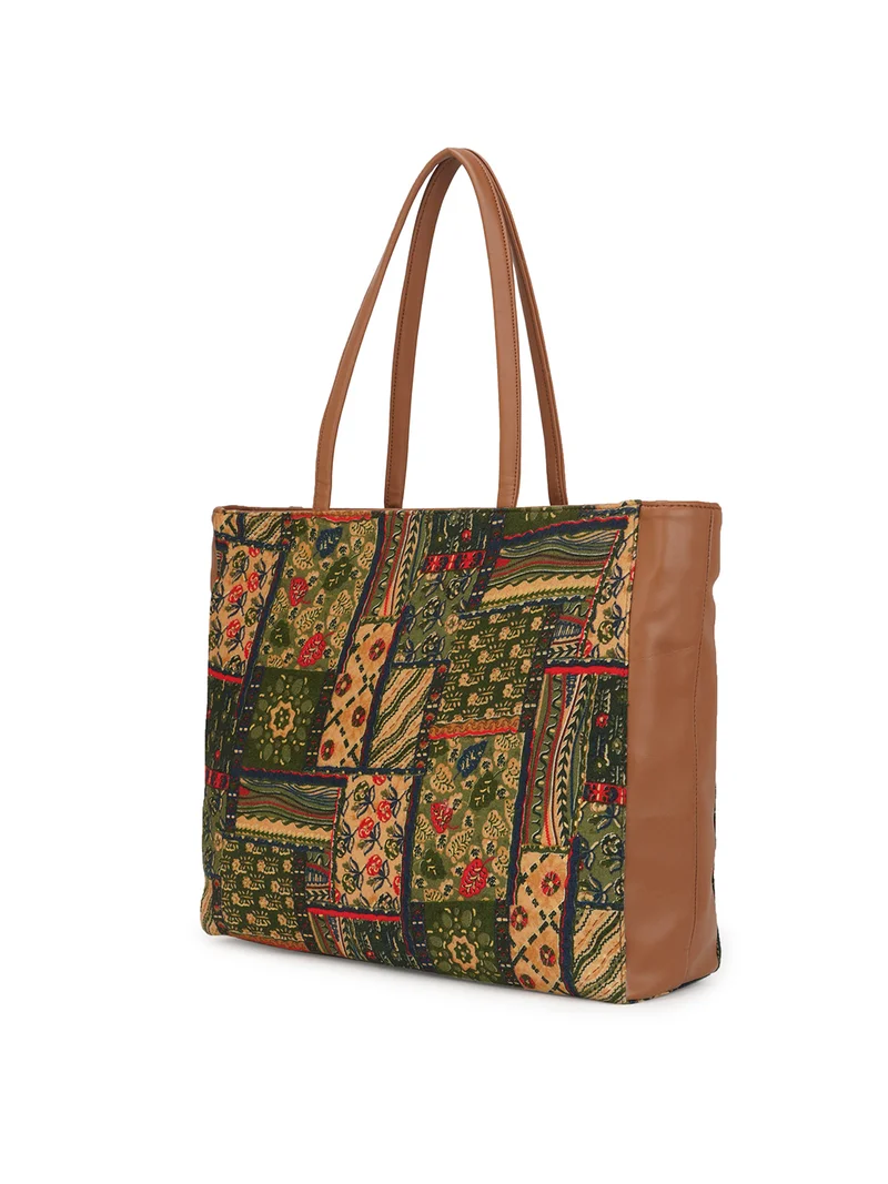 جلو باص حقيبة يد نسائية من جلد نباتي بني بطبعة زهور عرقية بمقبضين